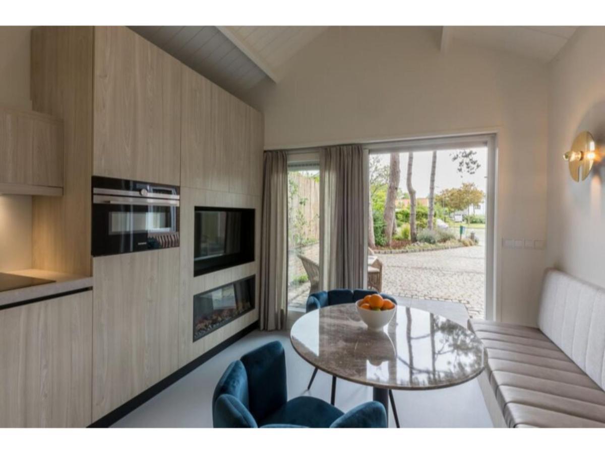 Luxury Holiday Home 250 Meters From The Beach Domburg Bagian luar foto
